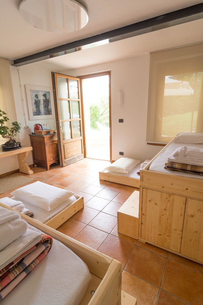Bed & Wellness Fisterre Bed and Breakfast Belluno Exteriör bild