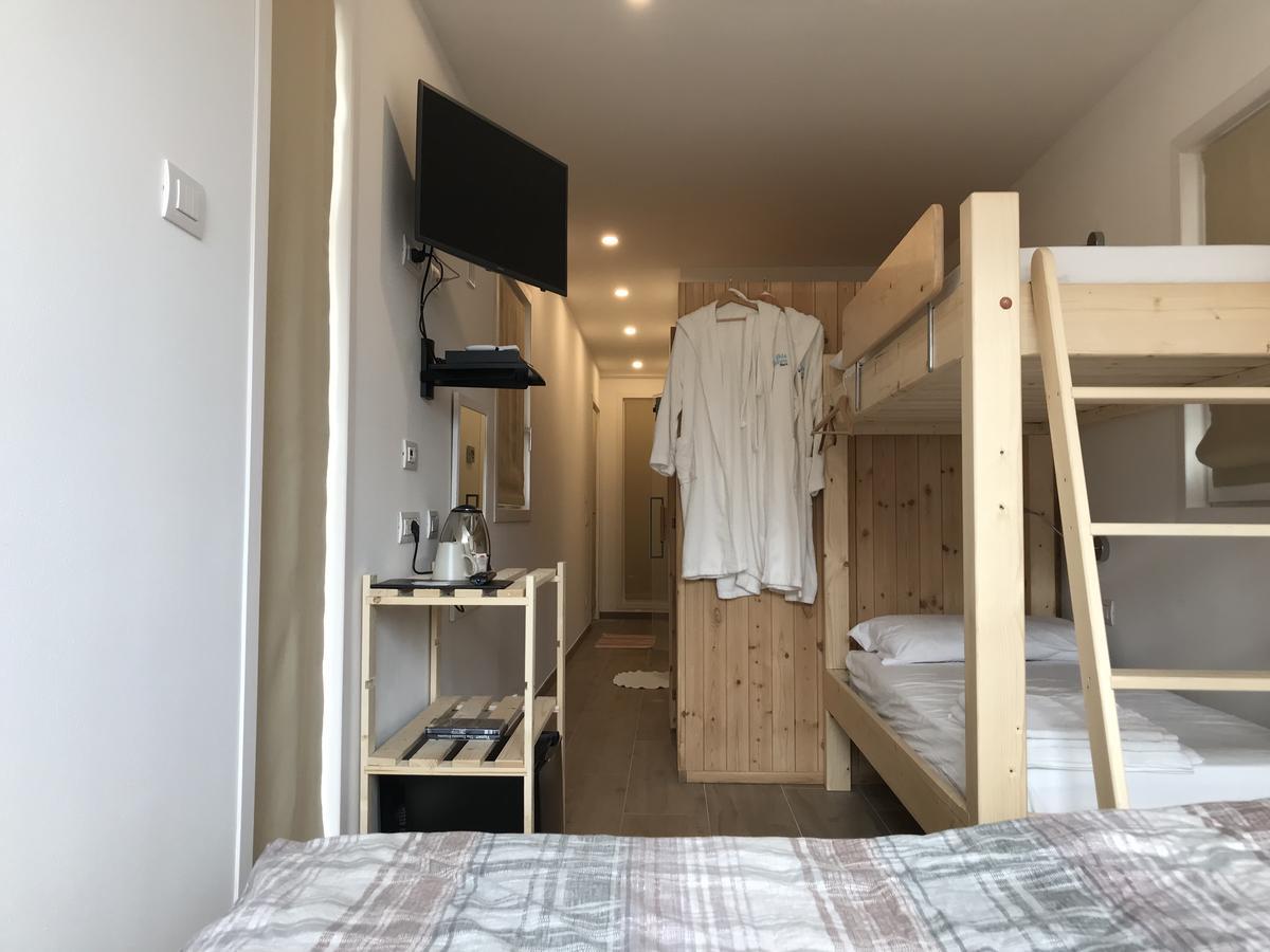 Bed & Wellness Fisterre Bed and Breakfast Belluno Exteriör bild