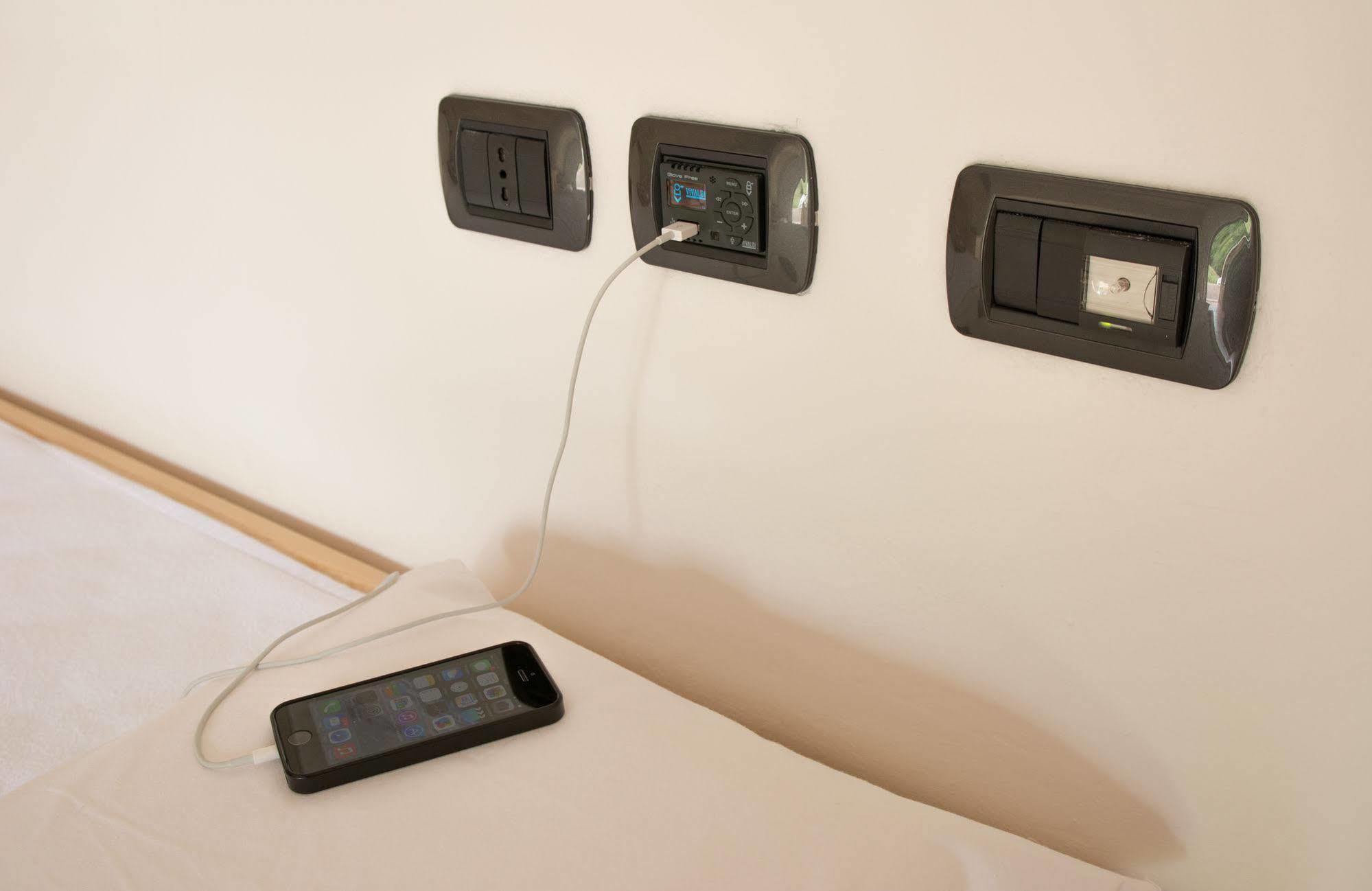Bed & Wellness Fisterre Bed and Breakfast Belluno Exteriör bild