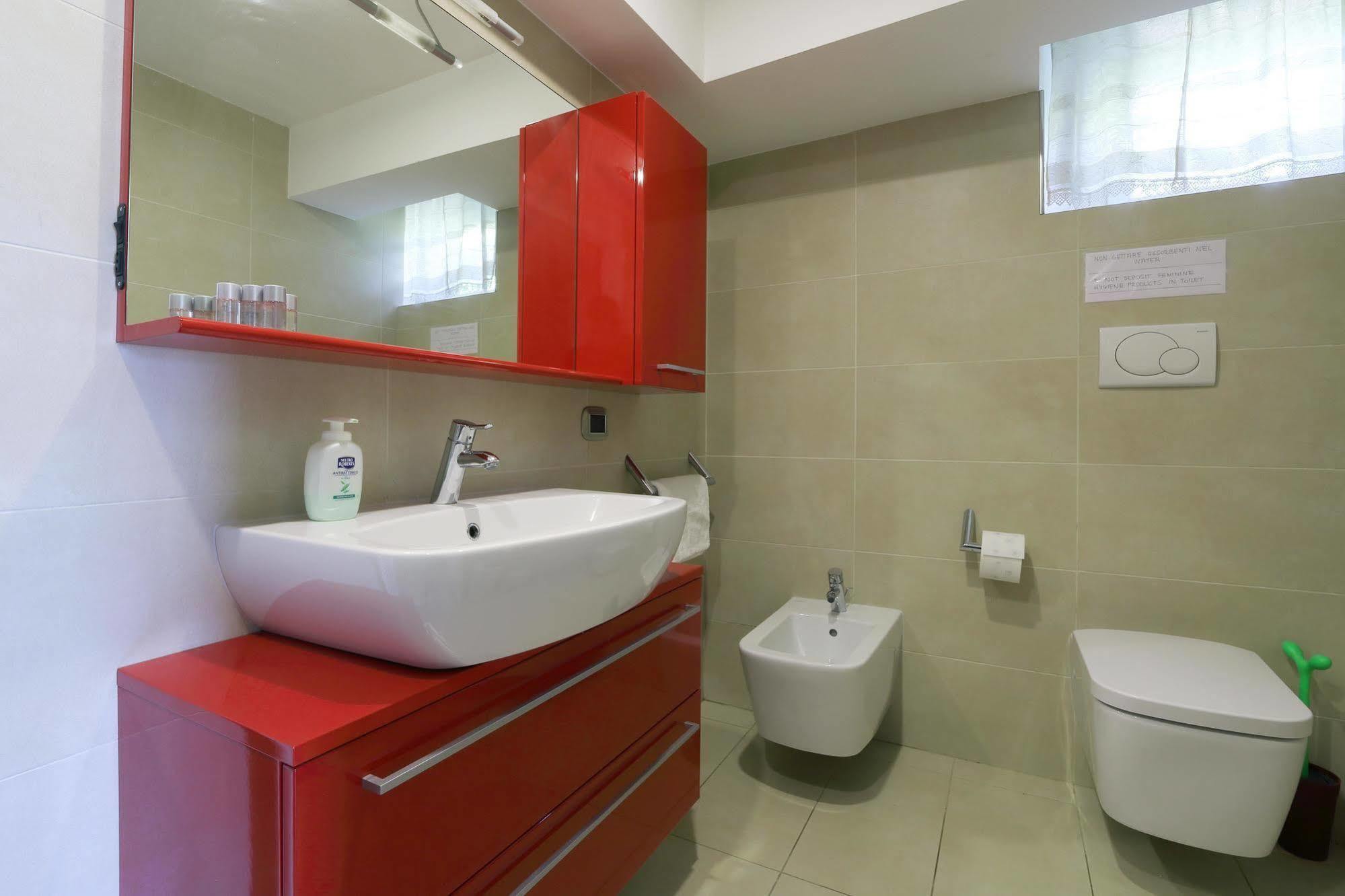 Bed & Wellness Fisterre Bed and Breakfast Belluno Exteriör bild