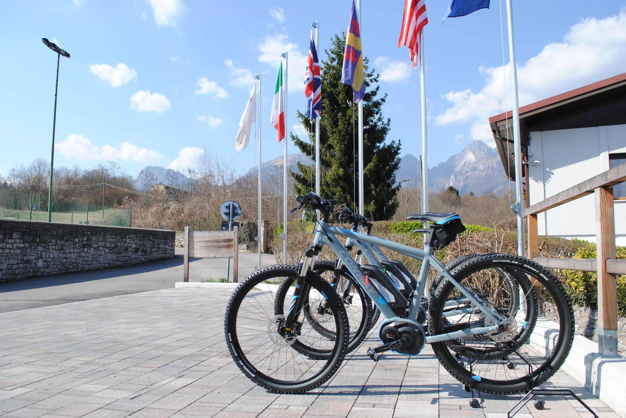 Bed & Wellness Fisterre Bed and Breakfast Belluno Exteriör bild